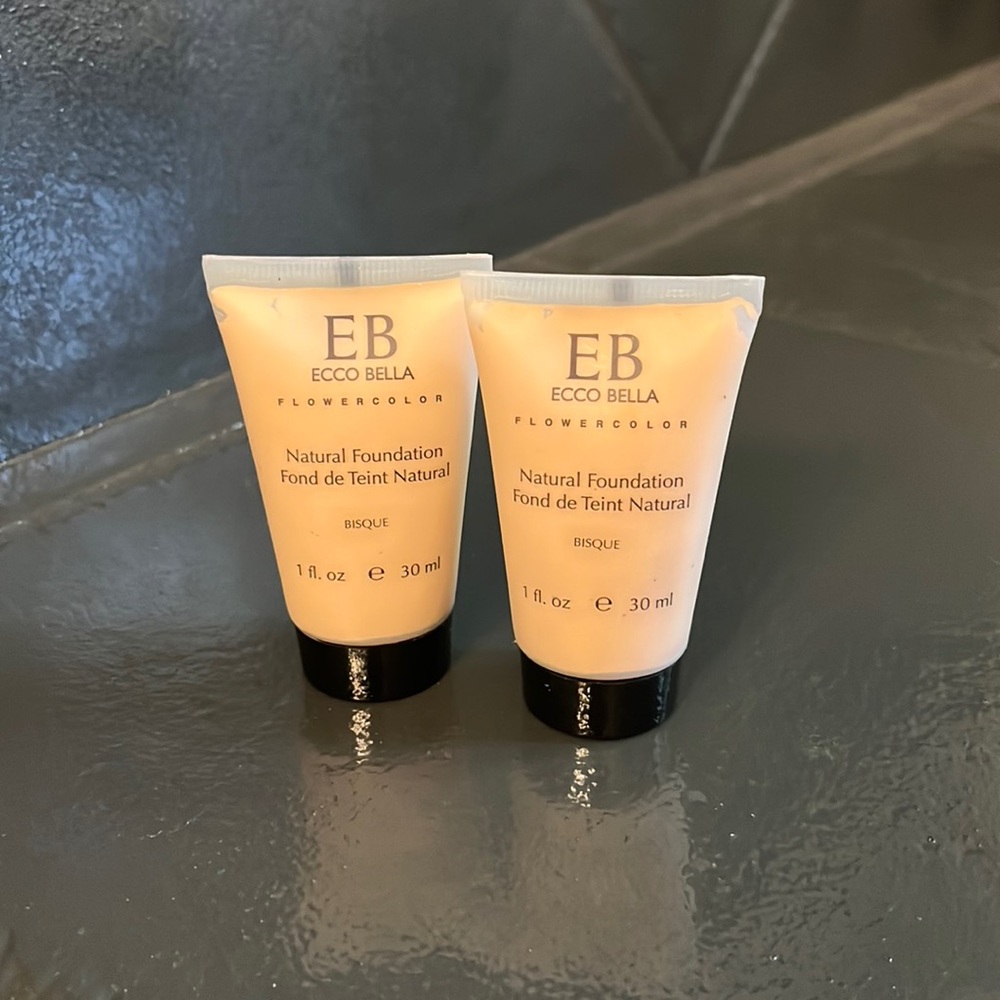 Ecco Bella Flowercolor Natural Foundation — Shade Bisque